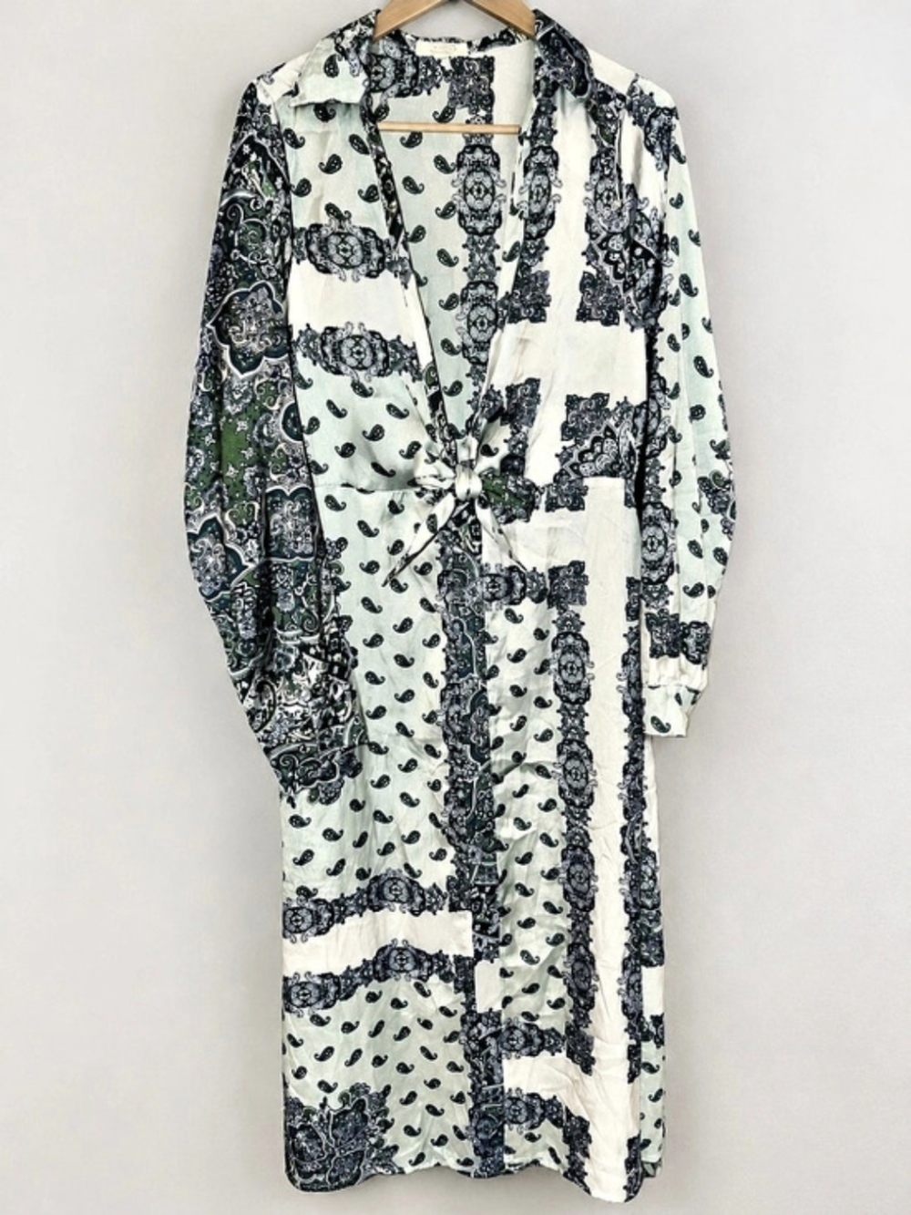 Gimmicks by BKE Paisley Patchwork Maxi Dress Size Small Buckle Boho Long